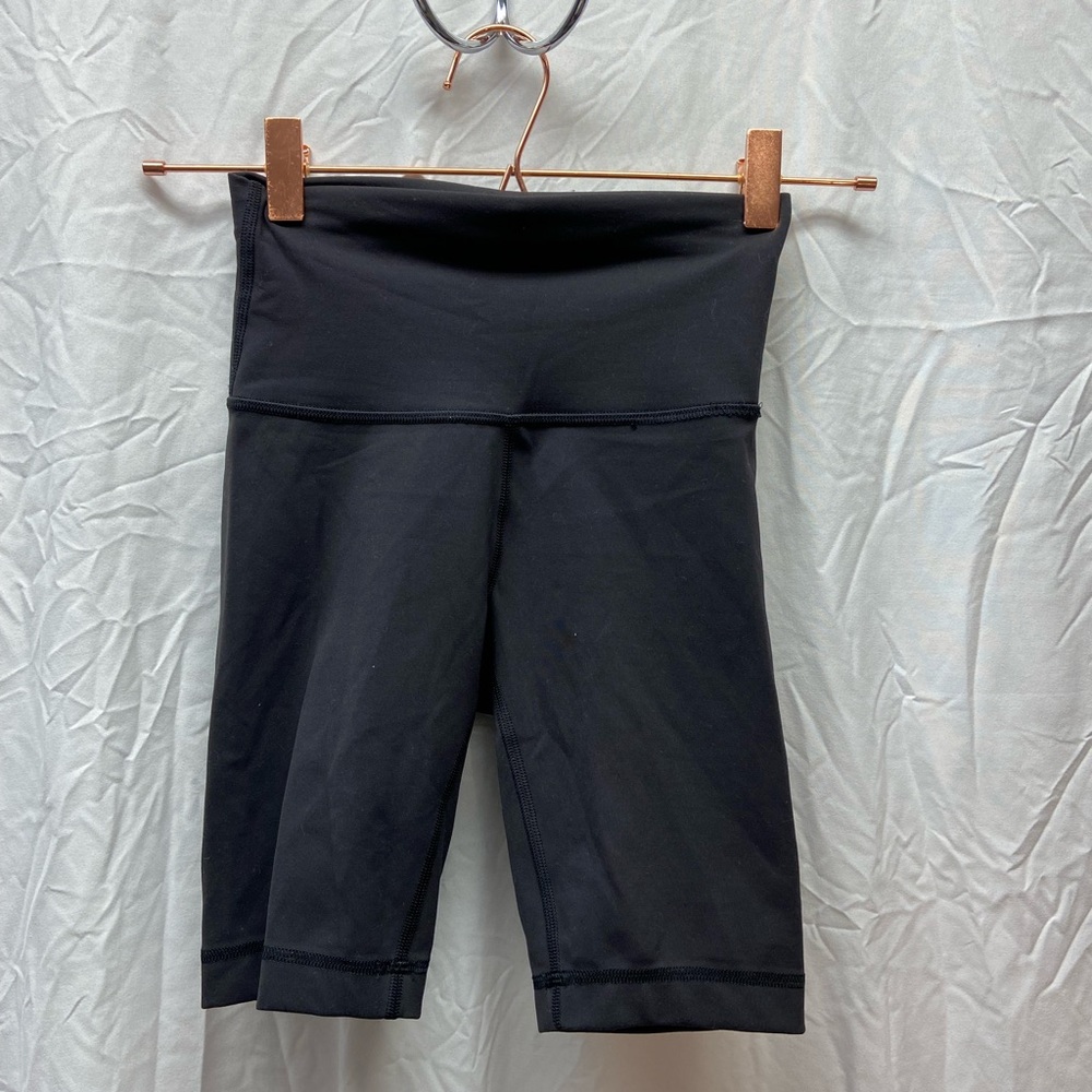 LULULEMON Wunder Train Biker Shorts